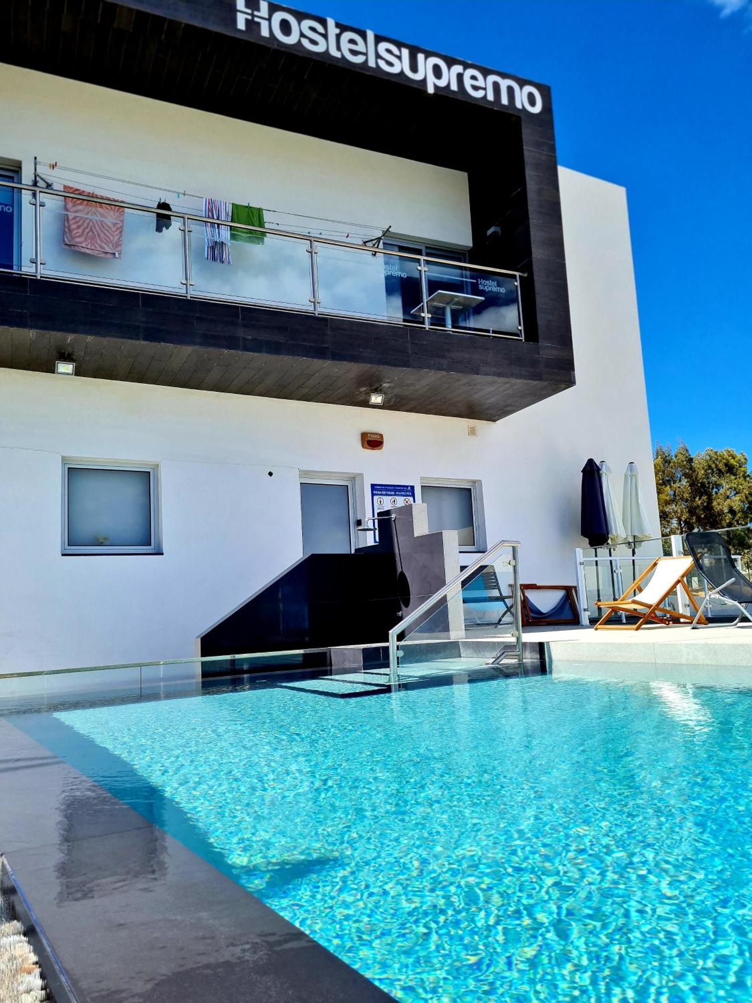 Hostel Supremo Armação de Pêra 외부 사진